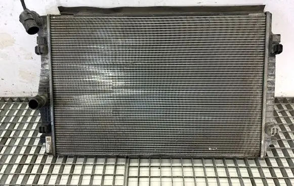 Skoda Octavia Mk4 Coolant radiator 5Q0121251GR