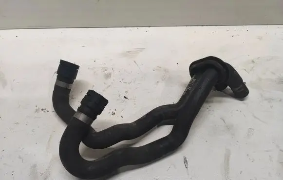 Audi A6 S6 C5 4B Engine coolant pipe/hose 4B0819371D