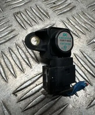 Mercedes-Benz SLK R172 Air pressure sensor A0061539728 0261230190 1202173B00