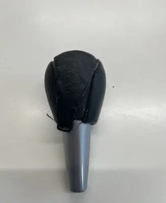 Volvo XC70 Gear lever shifter trim leather/knob