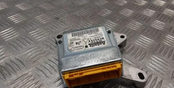 Renault Laguna II Airbag control unit/module 605487500 8200412021