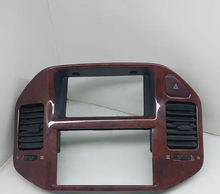 Mitsubishi Pajero Panel trim MR40244613 MR40244705