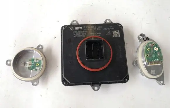 BMW 2 F45 LED ballast control module 