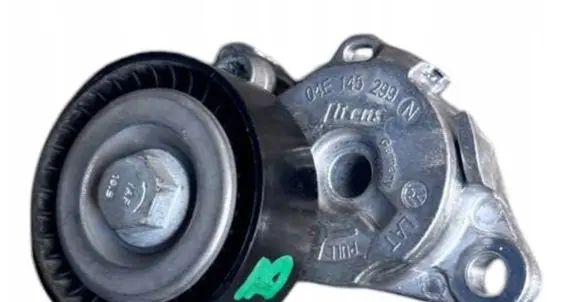 Volkswagen Multivan T7 Generator/alternator belt tensioner 04E145299