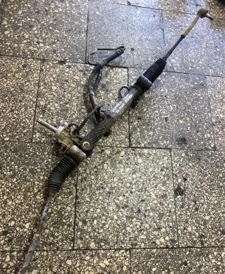 Opel Zafira A Steering rack