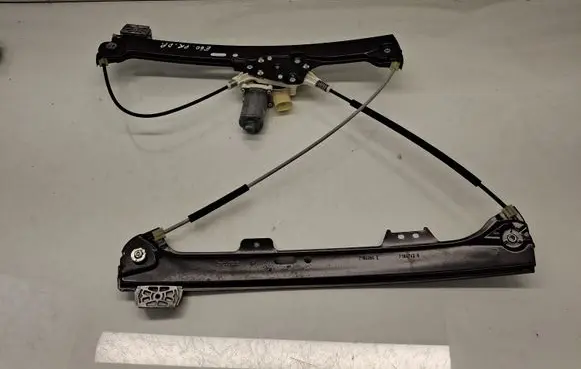 BMW 5 E60 E61 Front door window regulator with motor 7184384