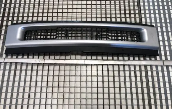 Iveco Daily 3rd gen Front grill