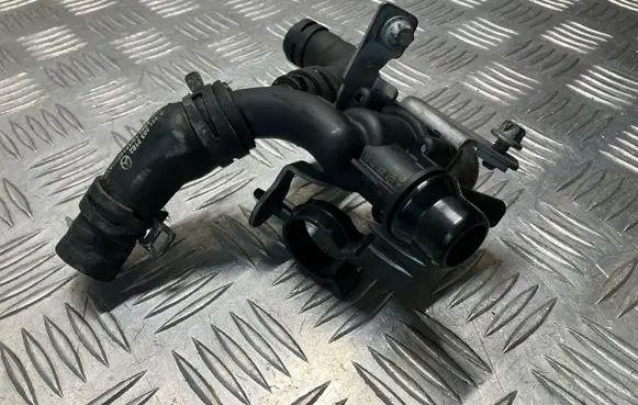 Mercedes-Benz C W204 Coolant heater control valve A6512000231