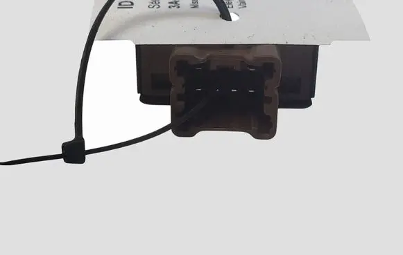 Nissan Leaf II (ZE1) Seat heating switch