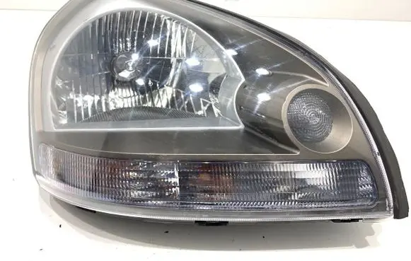 Hyundai Tucson JM Headlight/headlamp