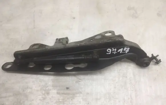 Volvo V70 Tailgate/trunk/boot hinge 9154605