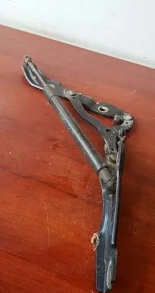BMW 1 E82 E88 Convertible roof hinge 7166752