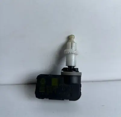 Volkswagen T-Roc Headlight level adjustment motor 5G0941295A