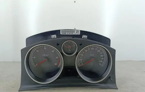 Opel Zafira B Speedometer (instrument cluster) 13225980