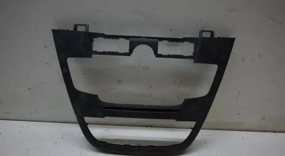Opel Insignia A Radio/GPS head unit trim 13273253