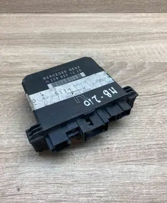 Mercedes-Benz C W203 Door control unit/module 2088201226