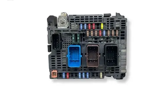 Citroen C4 II BSM Control unit 9674921580 20020749 BSMZ0100