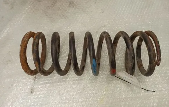 Mercedes-Benz E W123 Rear coil spring
