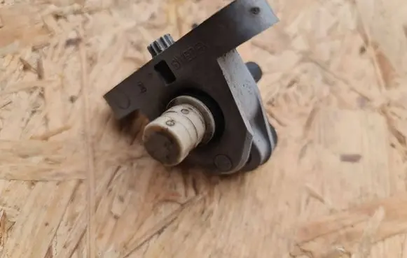 Volvo XC90 Crankshaft position sensor 31441271