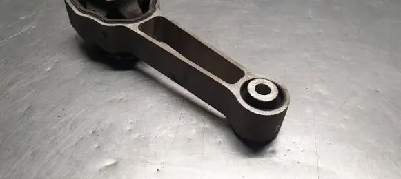 Volvo S80 Engine mount bracket 62430474