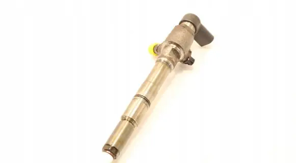 Audi A3 S3 8P Fuel injector 03L130277B