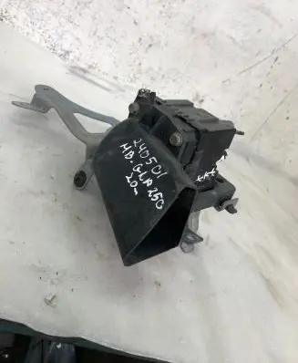 Mercedes-Benz GLA H247 Other engine bay part A2239016902