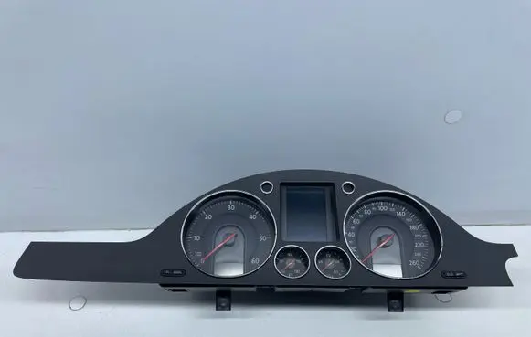 Volkswagen PASSAT B6 Speedometer (instrument cluster) 