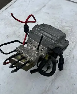 Toyota Yaris ABS Pump 4721052480 4727047030
