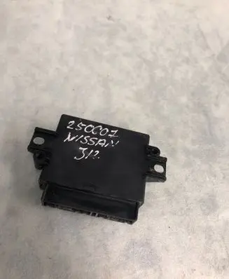 Nissan Qashqai J12 Parking PDC control unit/module 284l00873r