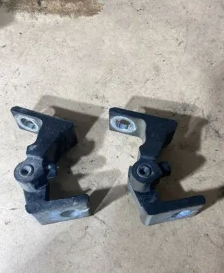 Front door hinge set