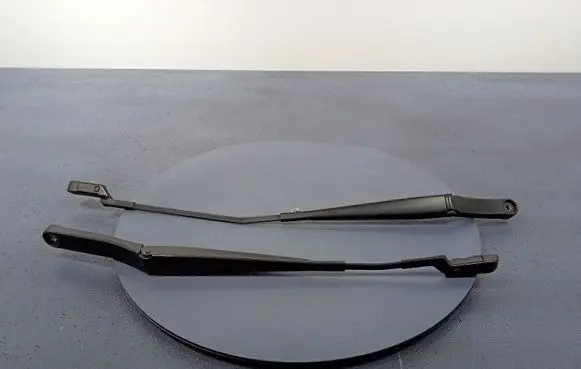 Skoda Fabia Mk3 (NJ) Front wiper blade arm 6V1955410A