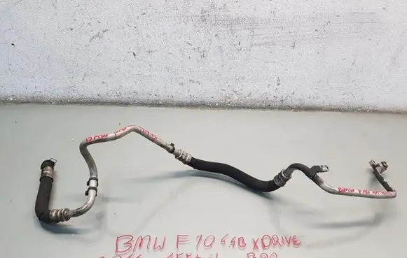 BMW 5 F10 F11 Engine coolant pipe/hose