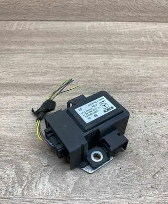 Mercedes-Benz E W211 ESP acceleration yaw rate sensor 0265005230 0015404517