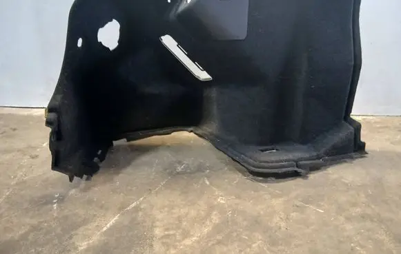 Lexus GS 250 350 300H 450H Trunk/boot lower side trim panel 