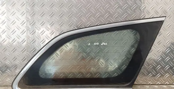 Toyota Avensis T270 Rear side window 43R00048