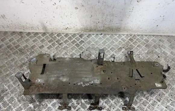 Peugeot 508 II Hybrid/electric vehicle battery bracket 
