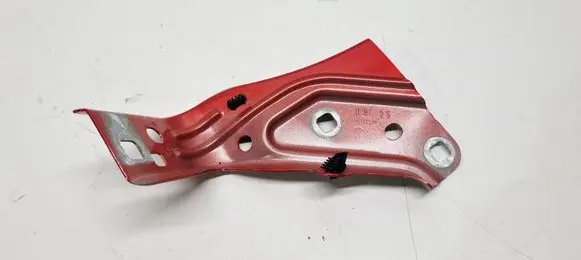 Renault Clio V Fender mounting bracket 631413553R