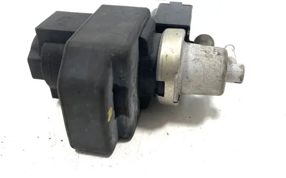 Hyundai i40 Turbo solenoid valve 394502A530