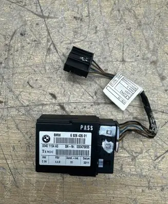 BMW X6 E71 Seat control module 6926435 000475855 00401154A3
