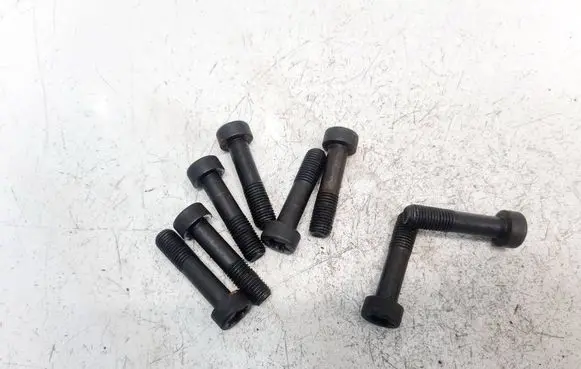 Toyota Auris 150 Nuts/bolts 