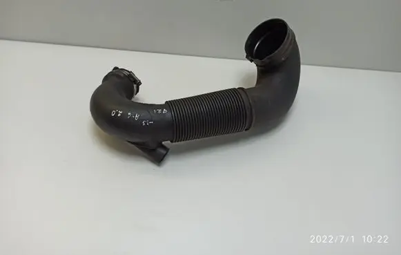 Audi A6 S6 C7 4G Turbo air intake inlet pipe/hose 4G0129615D