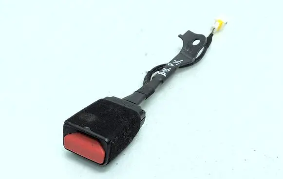 Opel Astra L Front seatbelt buckle 6499075B L009078 6479559ETB