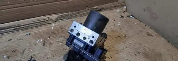 Peugeot 508 ABS Pump 6777797-01