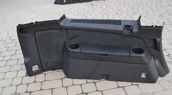 Volvo XC90 Trunk/boot lower side trim panel 39861665 lewy