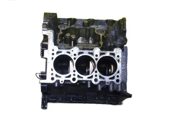 Audi A4 S4 B7 8E 8H Engine block AUK