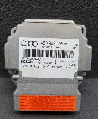Audi A8 S8 D3 4E Airbag control unit/module 4E0959655H 4E0910655D 0285001672