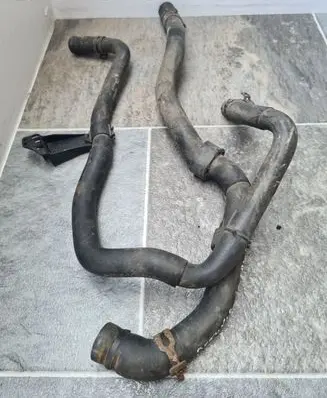 Skoda Octavia Mk2 (1Z) Engine coolant pipe/hose 1K0133687B