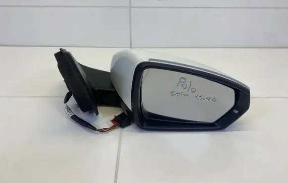 Volkswagen Polo Front door electric wing mirror 2G0857934