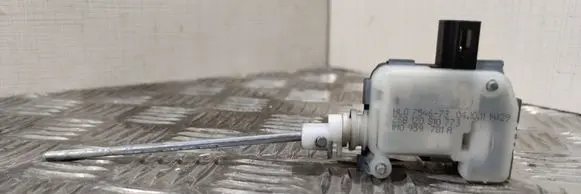 Skoda Octavia Mk2 (1Z) Central locking motor 1M0959781A