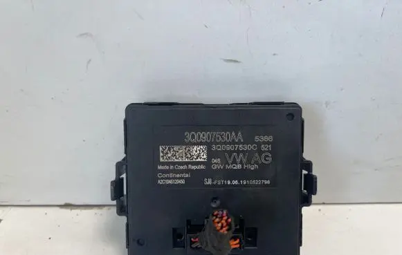 Skoda Superb B8 (3V) Gateway control module 3Q0907530C